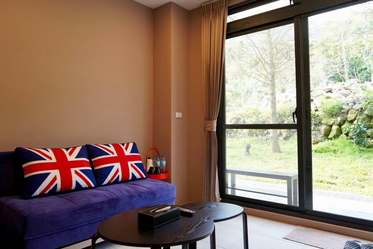 MTNY Hotel Zhushan Buitenkant foto