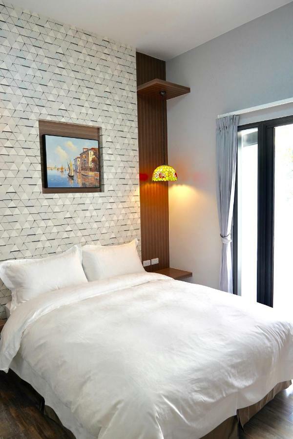 MTNY Hotel Zhushan Buitenkant foto
